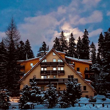 Ski Apartmany Spiezovec Donovaly Exterior photo